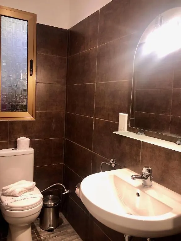 Nautilus Apartment Sliema Homestay