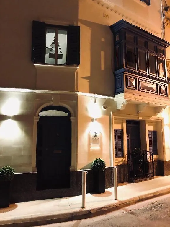 Nautilus Apartment Sliema Homestay