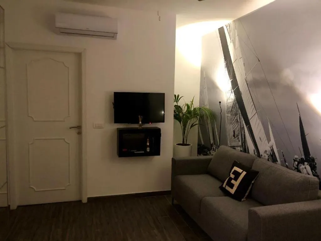 Nautilus Apartment Sliema 0*,  Malta
